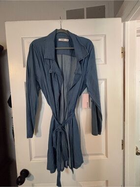 JustFab Light Blue Denim Shirt Jacket